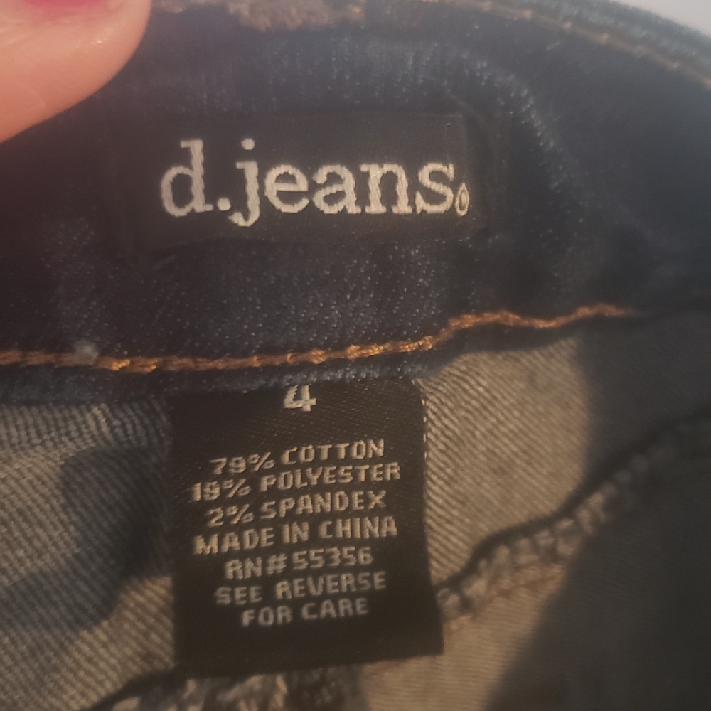 Ladies d.jeans size 4 stretchy - Picture 9 of 10